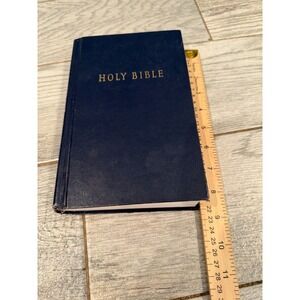 Holy‎ Bible New Living Translation Tyndale House Blue Leather Hardcover NLT